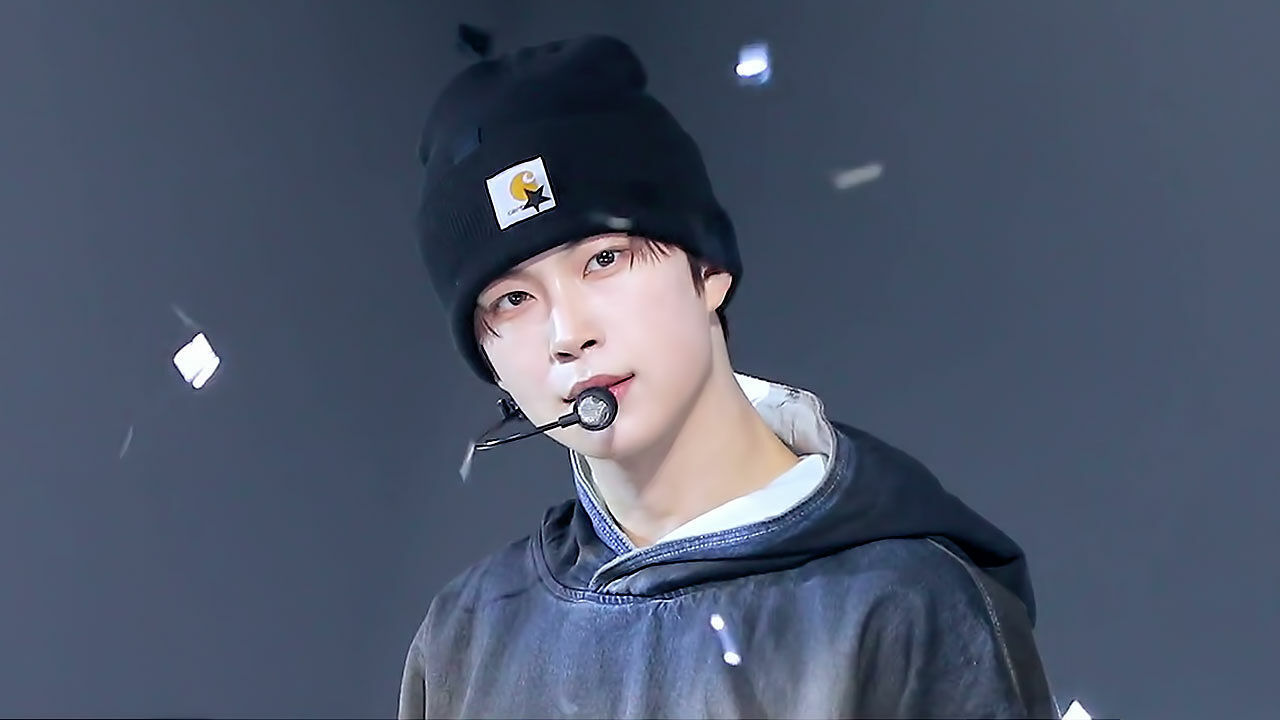 [페이스캠] 알파드라이브원 건우 'FREAK ALARM' (ALPHA DRIVE ONE GEONWOO FaceCam) 썸네일