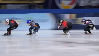 ‘역시 우승 후보’ 1위로 들어오는 벨제부르, 이소연 탈락 [세계선수권 여자 1000m 준준결승]
