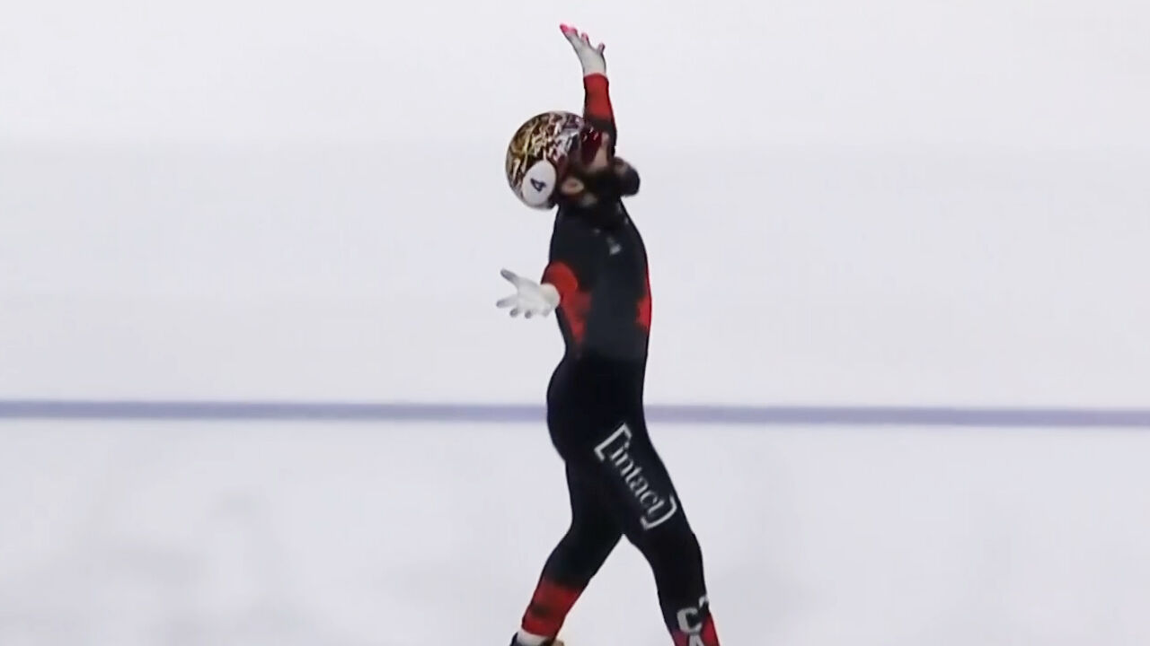 만세! 2연패에 성공한 스티븐 뒤부아, 강자다운 경기력 [세계선수권 남자 500m 결승] 썸네일