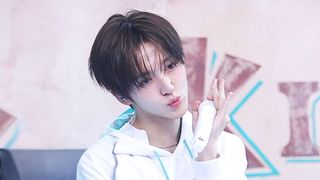 [페이스캠] 킥플립 동현 '눈에 거슬리고 싶어 (Eye-Poppin’)' (KickFlip Donghyeon FaceCam)