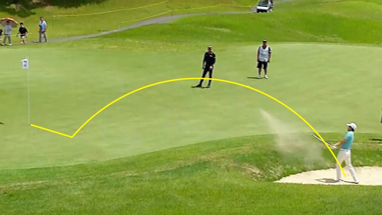 벙커 탈출의 정석, 티샷 실수 완벽히 지운 왕정훈의 버디 [KPGA 선수권대회 2R] 썸네일