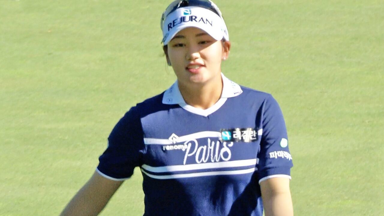 '행운까지 더해진 하루' 1R 단독선두 노승희 주요장면 [맥콜 모나 용평 오픈 1R] 썸네일