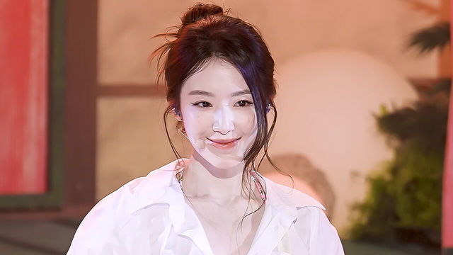 [페이스캠] 아이들 슈화 'Gimme Dat Love' (i-dle SHUHUA FaceCam)
