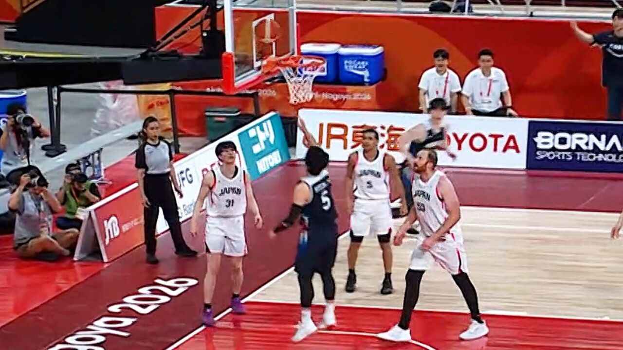 완벽한 찬스 창출한 이정현! [농구 조별리그 최종전 대한민국 vs 일본] 썸네일