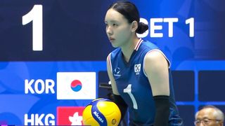 네트도 대한민국 편! 이예림, 행운의 득점 [배구 조별예선 대한민국 vs 홍콩]