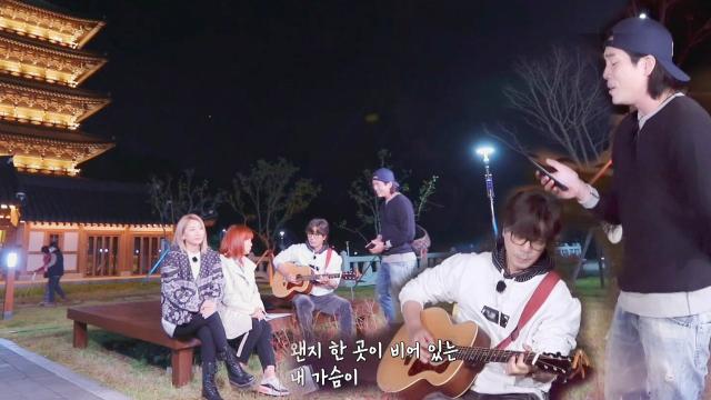 '낭만에 대하여' 창민×이치현, 아름다운 목소리로 평화의 탑 버스킹~ 썸네일