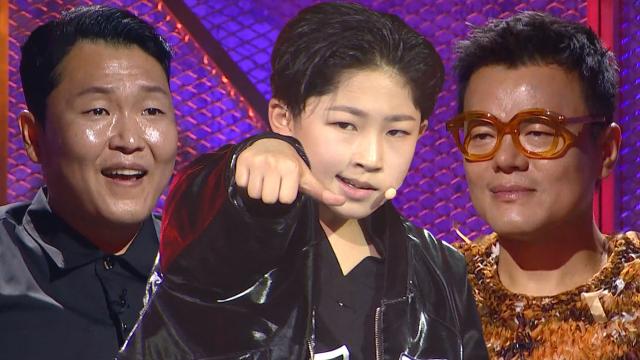 고키, 강렬한 칼군무 선보인 무대 '상남자' 썸네일