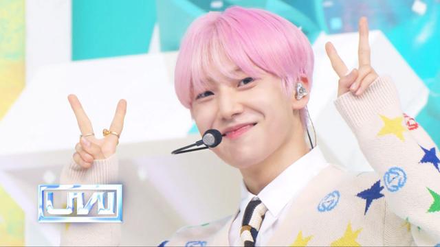 '유나이트', 프레시한 매력으로 호기심 자극! '1 of 9' 썸네일