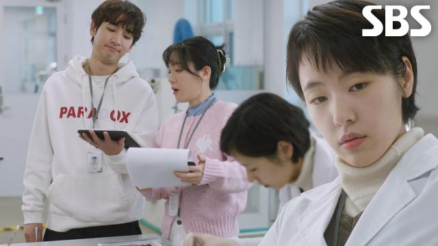 “일주일 뒤?” 소주연×공성하×송지호, 시식회 일정 변경으로 급하게 시작한 샘플 테스트 썸네일