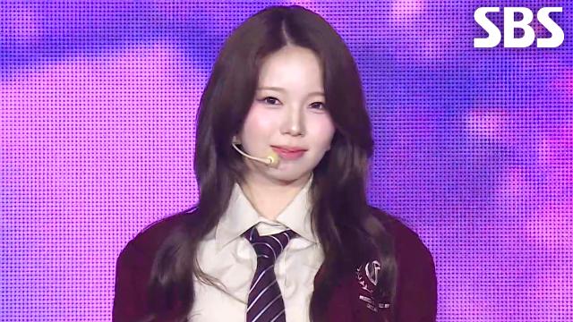 NiziU INTRO LOVE LINE (운명선) | SBS 250427 방송 썸네일