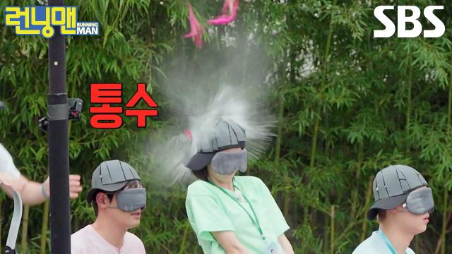 권은비, 일어나는 족족 시원한 물 폭탄 당첨되는 워터밤 여신★