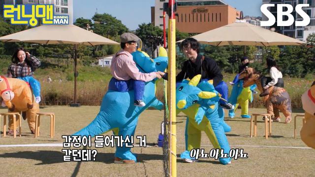 “아저씨!! 저만 공격하시네?” 김병철×지석진, 한판 붙은 지라소니와 베토벤♨ 썸네일