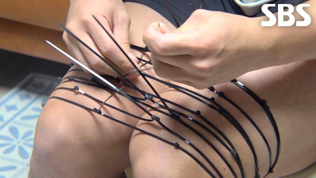 허벅지 힘만으로 케이블 타이 10개 끊는 직장 생활 운동 달인♨