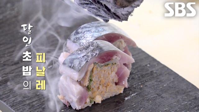 밥알에 윤기 흐르는 달인의 초밥용 ‘밥꽃’ 활용한 비결 (ft. 다시마)