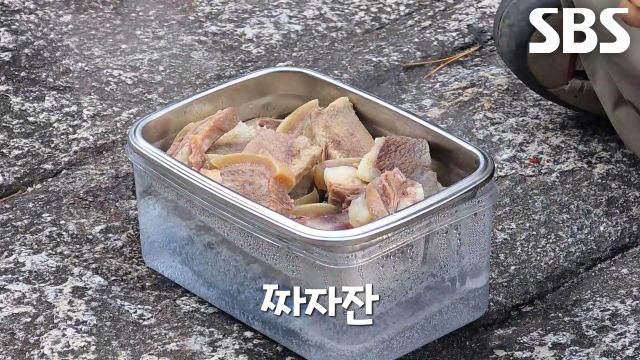 가을 등산 달인이 소개하는 산에서 불 없이 열 낼 수 있는 방법!