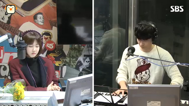 SHE (노팅힐 OST), 윤한 피아노 라이브(박소현의 러브게임,2015년2월10일) 썸네일