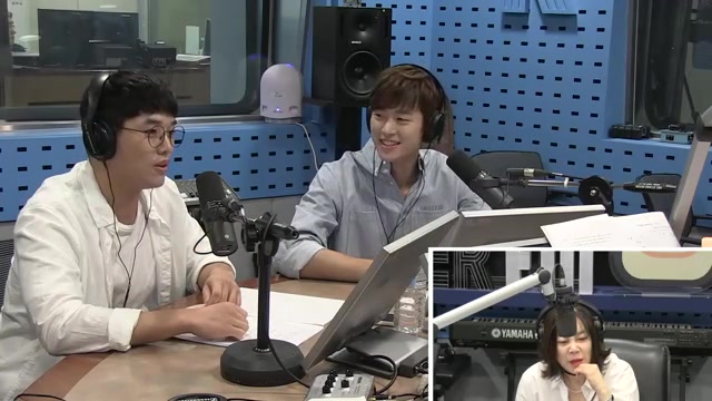 권혁수,  나문희 선생님, '호박고구마' 다음엔 같이 하자고.. (최화정의파워타임,2016년7월29일) 썸네일