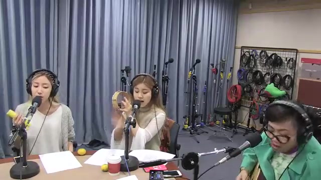 Love Shoes, 바버렛츠 라이브(아름다운이아침김창완,2016년10월12일) 썸네일