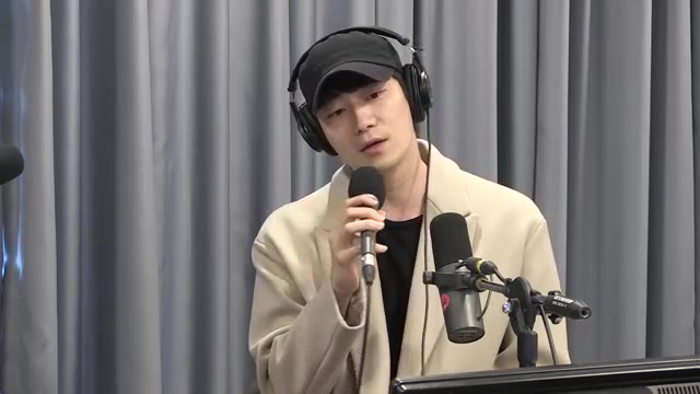 Loveless, 윤한 라이브(이숙영의러브FM,2016년12월2일) 썸네일