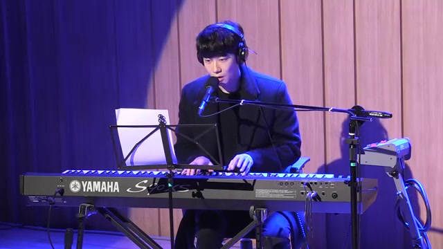 Have Yourself A Merry Little Christmas, 윤한 라이브(두시탈출컬투쇼,2016년12월21일) 썸네일