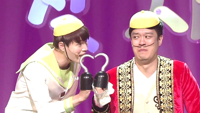 해적 마네킹 알바 괴롭히는 시우 어린이! “마네킹이 떠들어~” (이야~)