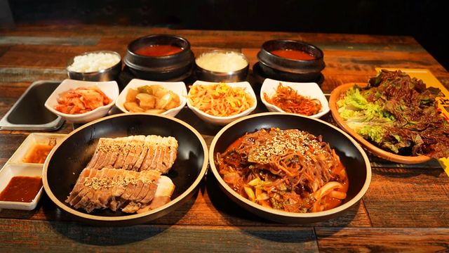 3,422회 보쌈정식 초저가 도전! 썸네일