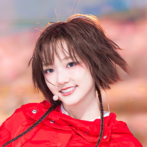 지유(KiiiKiii) 이미지