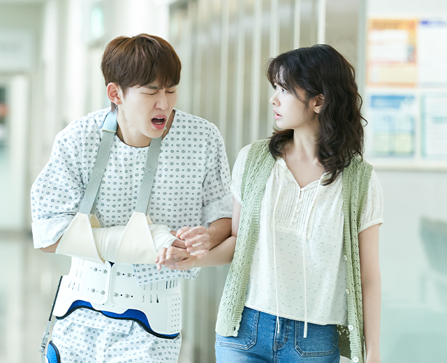 [5회 리뷰] 최우식-정소민-서범준, 뜻밖의 병원 삼자대면!