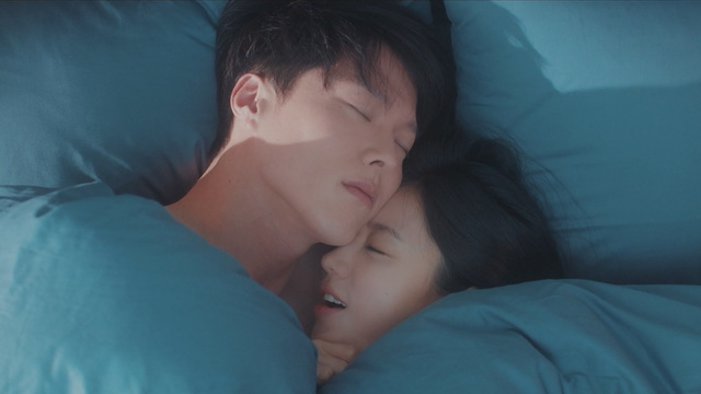 키스는 괜히 해서!