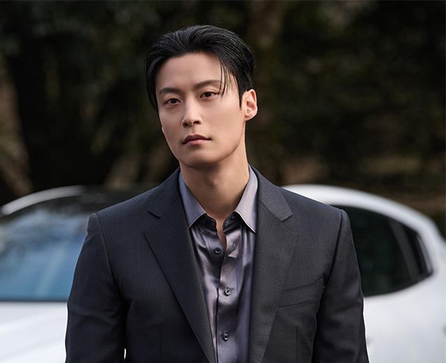 허남준, 알고 보면 더 설레는 수트 플러팅! 비하인드컷 대방출!