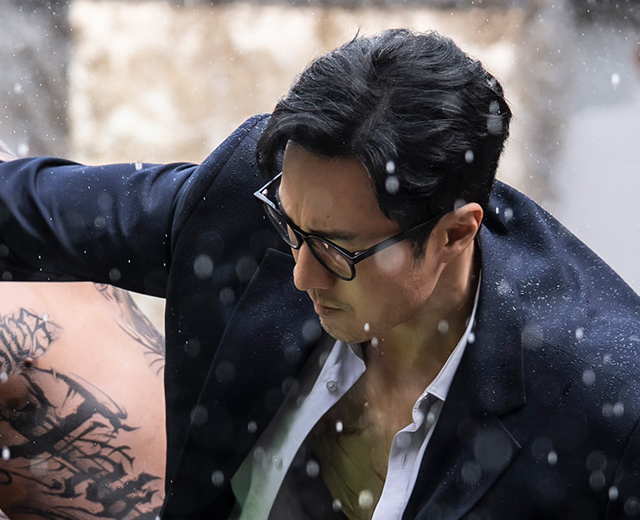 소지섭, 역대급 흑화 예고 ‘빗속 다크 포스’ 현장 포착