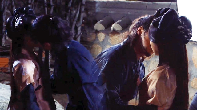 [메이킹] ‘땅연커플’의 키스신, 그리고 마지막... (또르르)