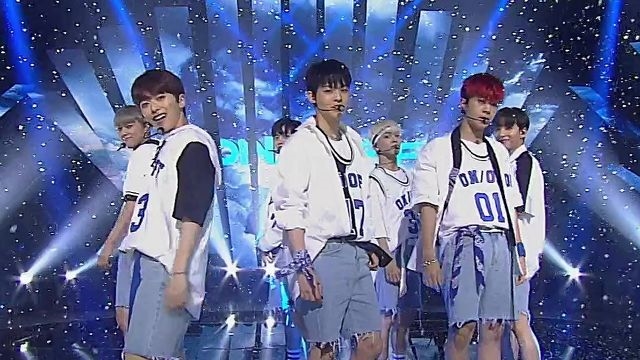 밝은 에너지 넘치는 ‘온앤오프’의 상큼 발랄한 무대 ‘Complete(널 만난 순간)’