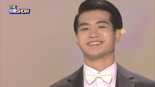 [직캠] 조명섭 - 코스모스 피어 있는 길 | THE 트롯SHOW 211011