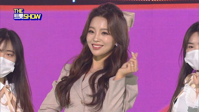 신미래 - 째깍째깍 (EDM ver.) | THE 트롯SHOW 220307