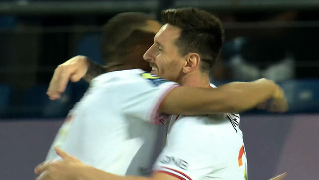 두 번은 놓치지 않는 리오넬 메시, 제대로 꽂힌 ‘리그 5호 골’ [몽펠리에 vs PSG]