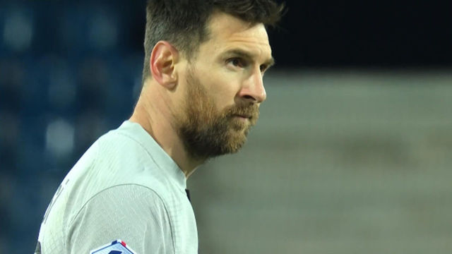 낮고 빠르게, 역시 위협적인 메시의 프리킥 [몽펠리에 vs PSG]