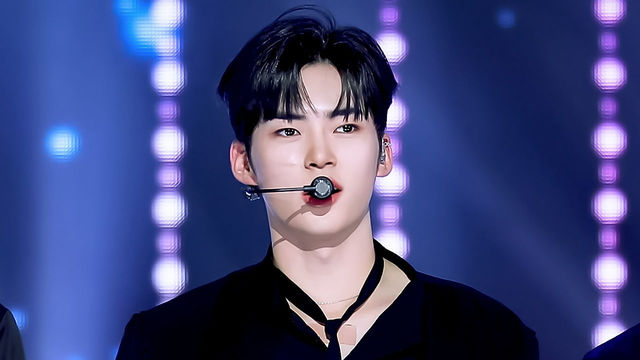 SBS 인기가요 : [페이스캠] 제로베이스원 성한빈 'In Bloom