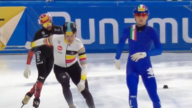 2023-24 ISU 국제빙상대회 : 예상 밖의 결과, 준결승 티켓 따지 못한 캐나다 [4차 5000m 남자계주 준준결승] : SBS