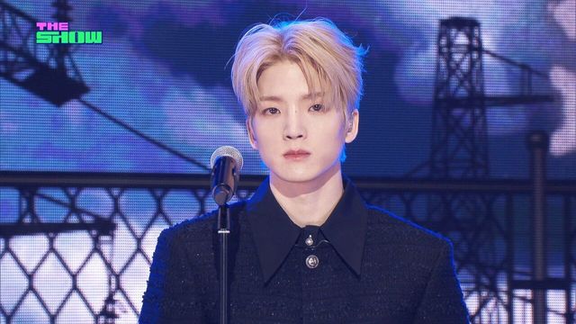 W24 - Seize The Day [THE SHOW 250311]