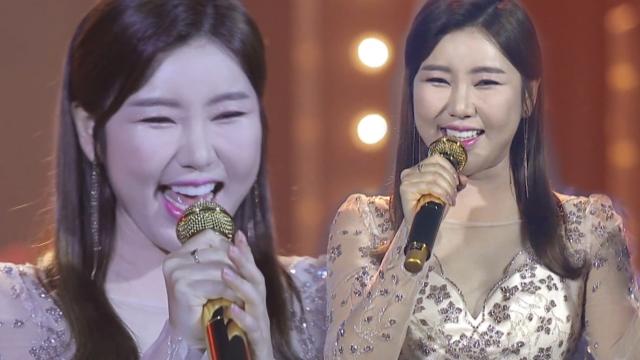 송가인, 비대면 콘서트로 만난 반가운 팬들♥