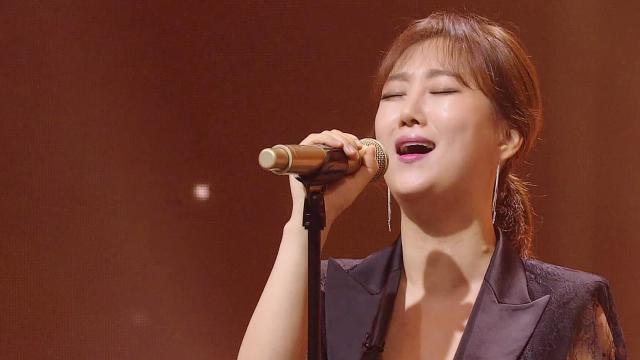 ‘감동의 무대’ 장윤정, 조항조의 ‘남자라는 이유로♪’