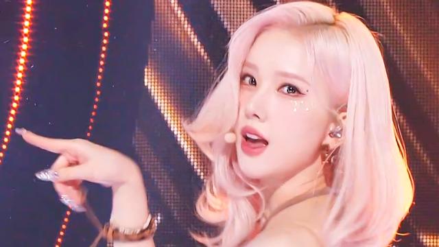 VIVIZ(비비지) - MANIAC | SBS 231112 방송